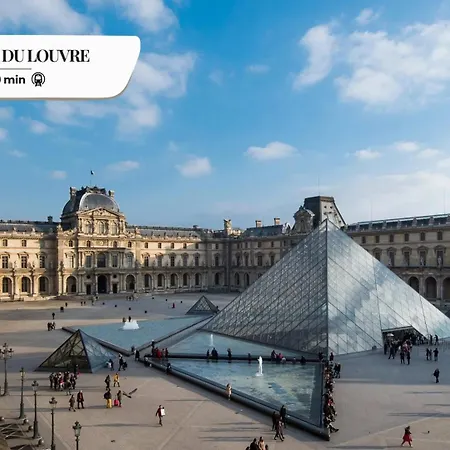 348 Ponthieu - Superb In Paris