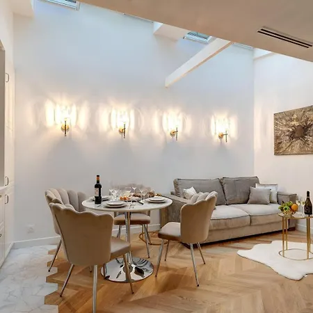 Apartment 348 Ponthieu - Superb In *